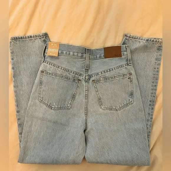 Madewell | The Perfect Vintage Jean in Grandbay Wash | Ripped Edition | size 24